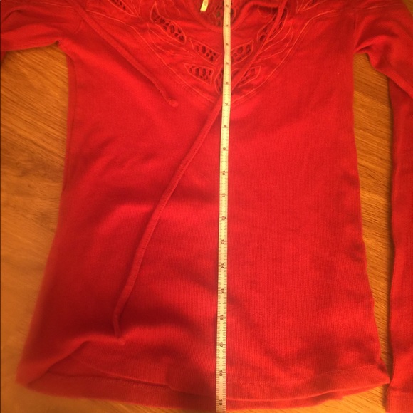 Free People With Love Red Eyelet Top Xs - Picture 6 of 6